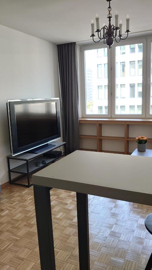 Apartament Wspólna Warszawa Zewnętrze zdjęcie